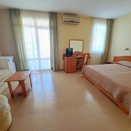 Family Hotel Selena Nesebar Exteriér fotografie