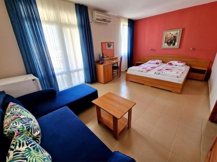 Family Hotel Selena Nesebar Exteriér fotografie